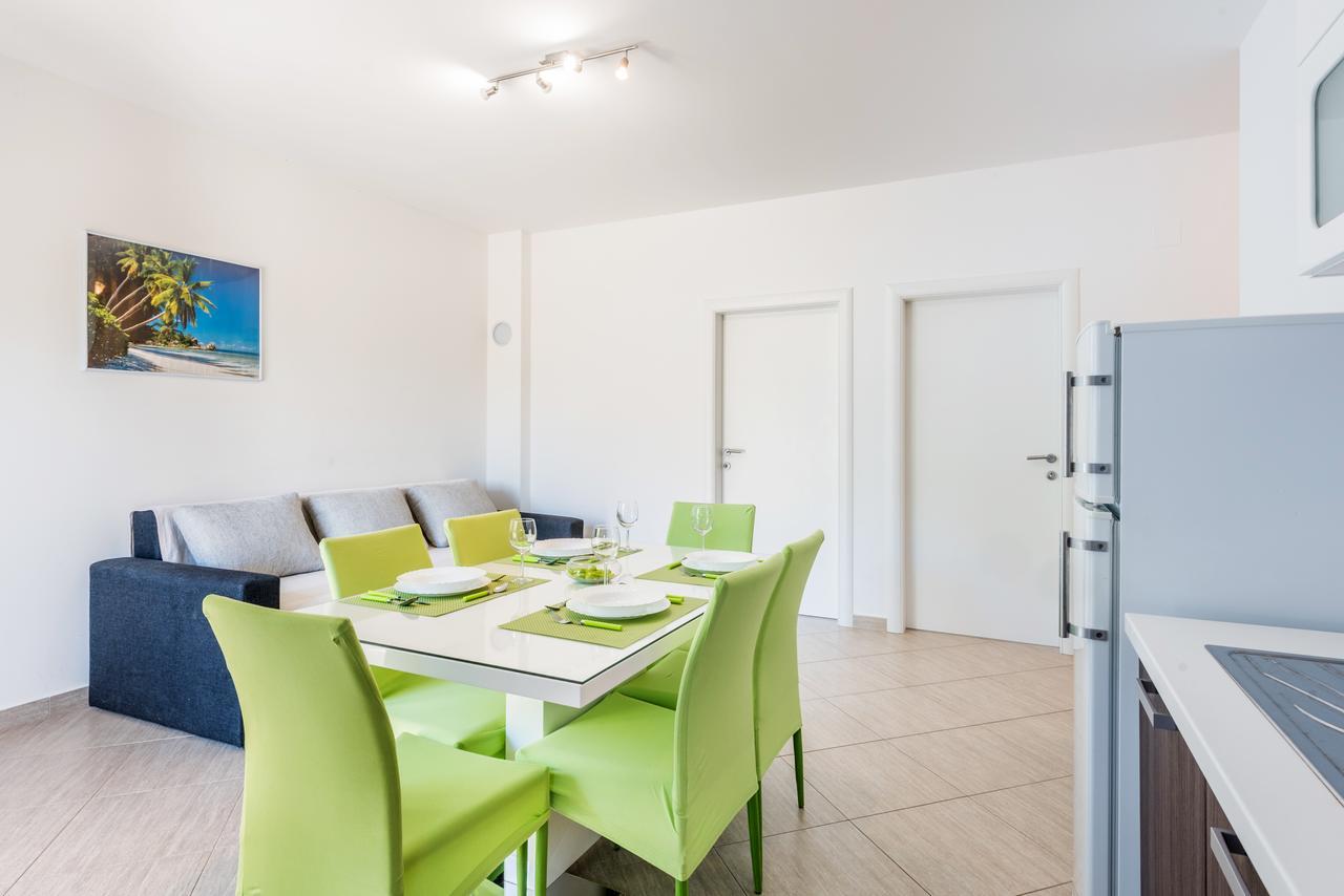 Apartments Marko ポドストラナ エクステリア 写真