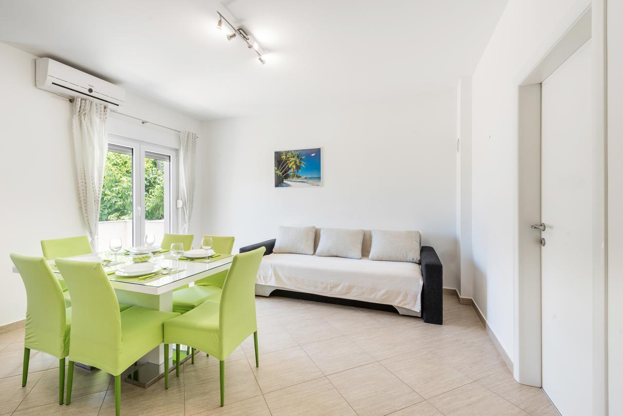 Apartments Marko ポドストラナ エクステリア 写真
