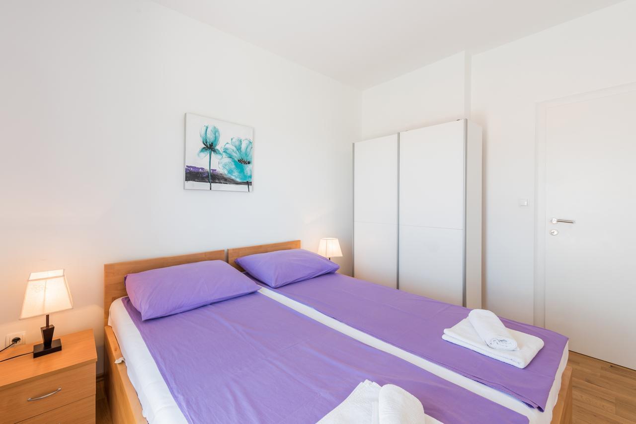 Apartments Marko ポドストラナ エクステリア 写真